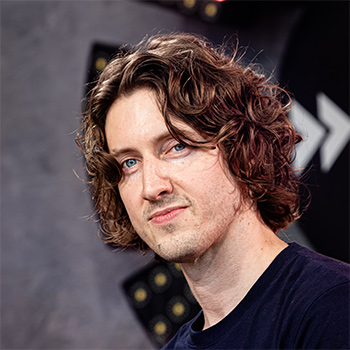 Dean Lewis