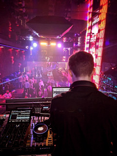 DJ_Yung