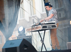 DJ Streshna