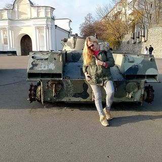 �������