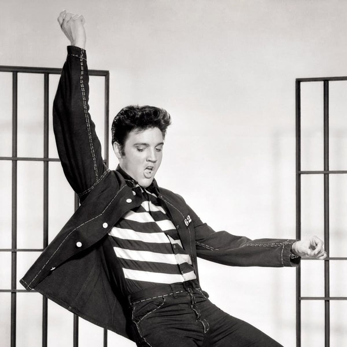  Elvis Presley - (Let Me Be Your) Teddy Bear