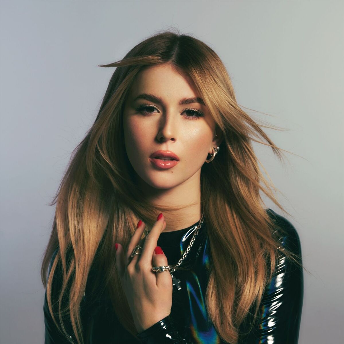  B-OK feat. Roxie & Kristian Kostov - Live It Up