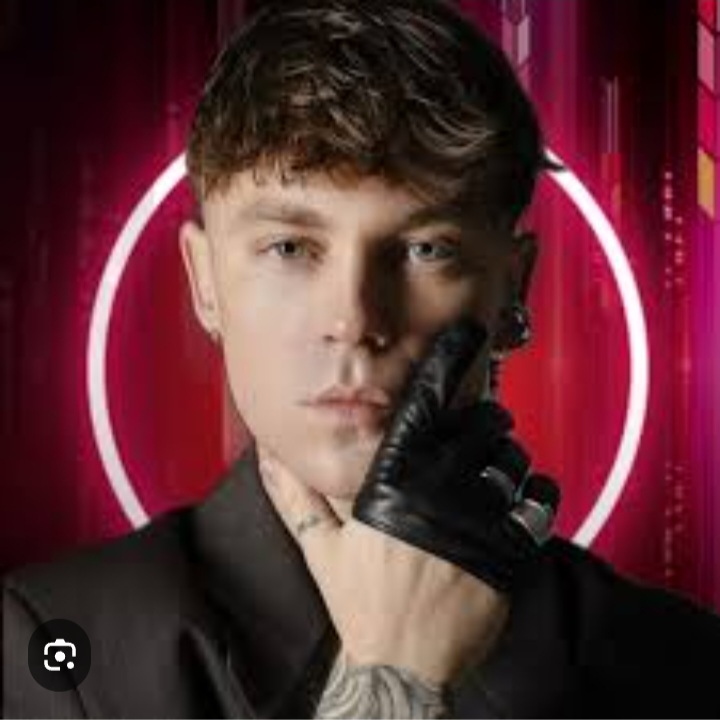  Артем Пивоваров - No.1