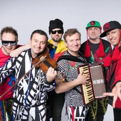 Sus boieri! Nu mai dormiti (Colinda) (Osoeanu)