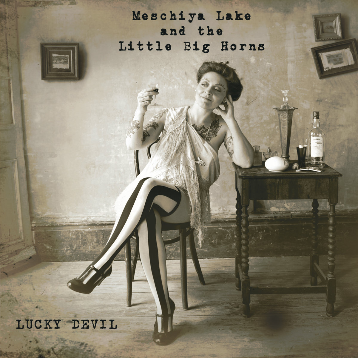 Обкладинка Meschiya Lake & The Little Big Horns - I'm Alone Because I Love You