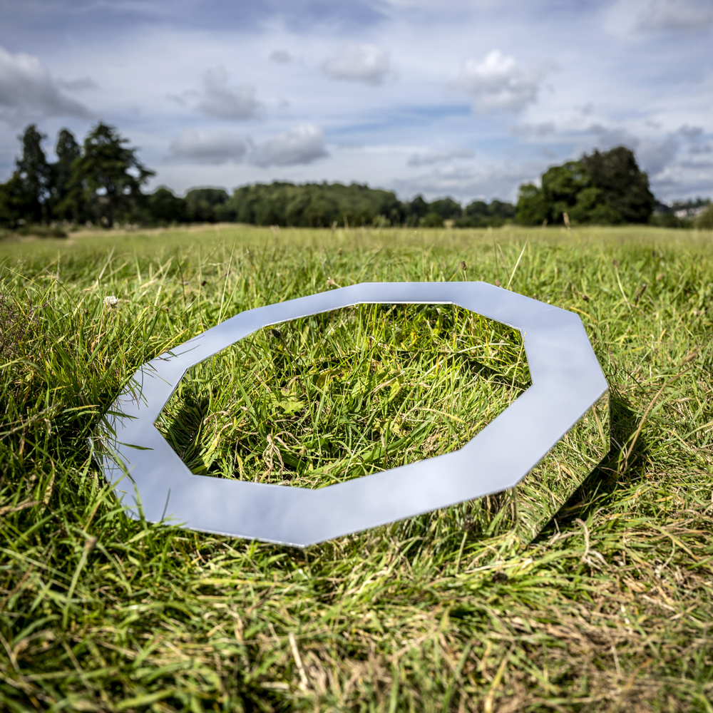  Hybrid Minds & Songer - Under The Water