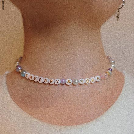  JESSIA - Therapy & Yoga