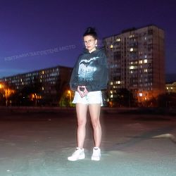  MI MI MARII - Квітами заплетене місто