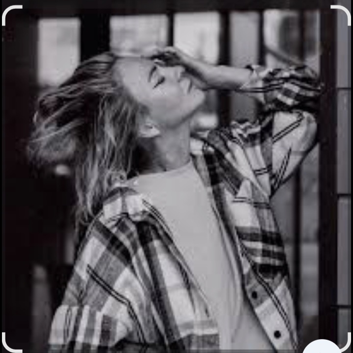  Нейросеть - Жизнь меня не учит я дурак