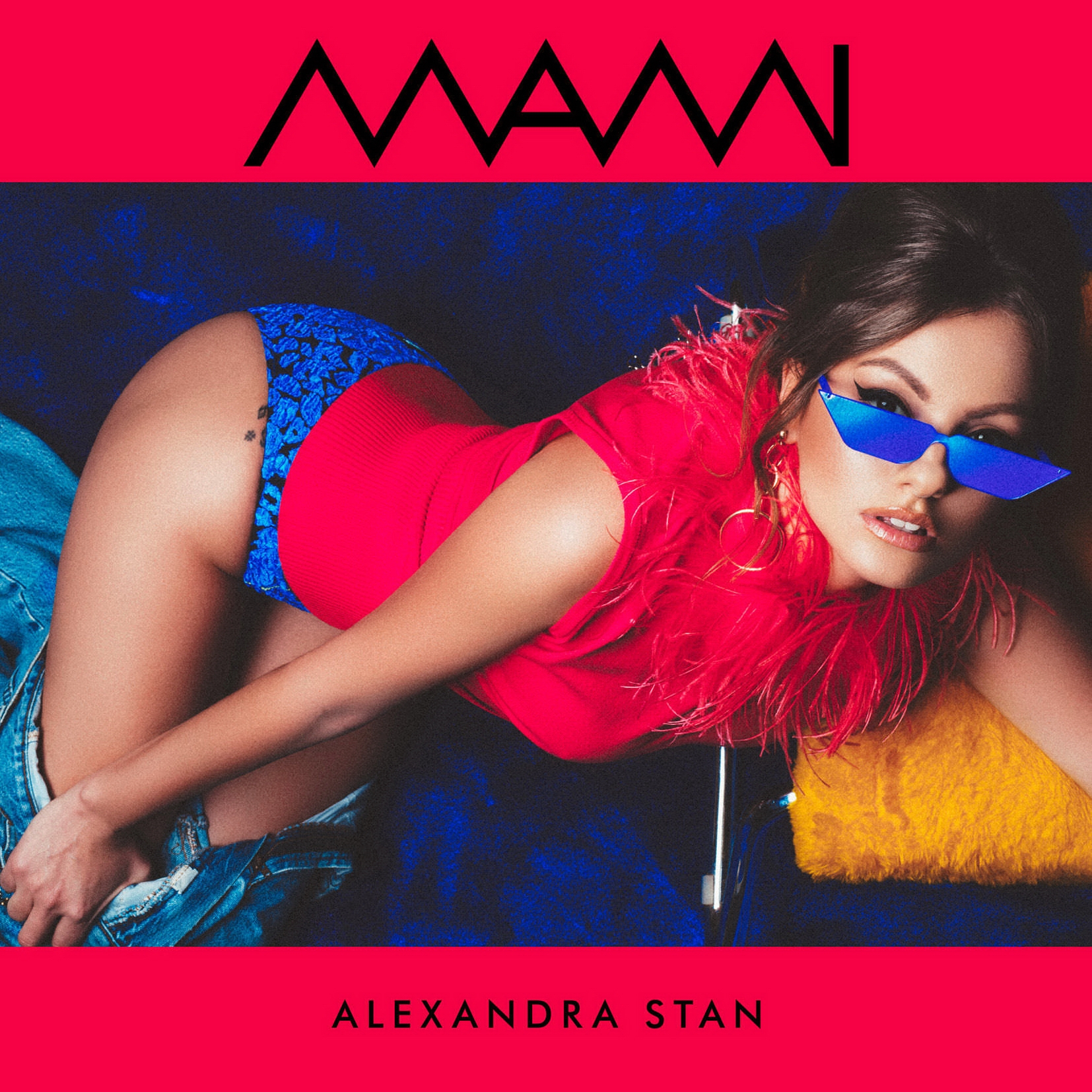  Alexandra Stan - Mami