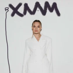 Diana Gloster - � ����