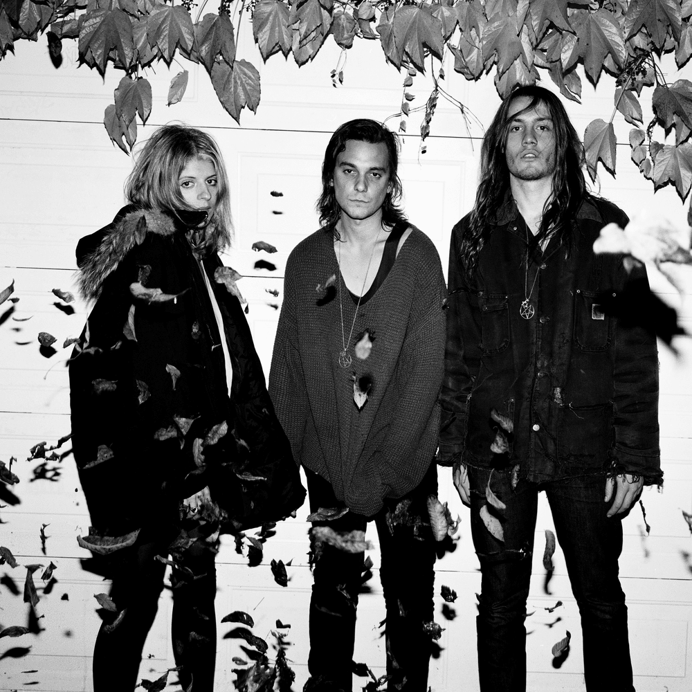  Salem - SALEM › KIN