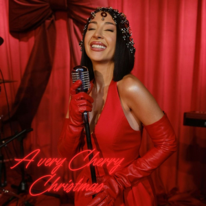  Nicole Cherry - A Very Cherry Christmas