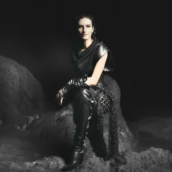 Laura Pausini - RITORNO AD AMARE