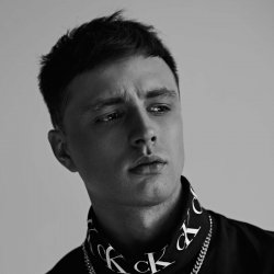 ��� �������