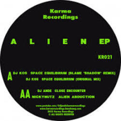  Nickynutz - Alien Abduction