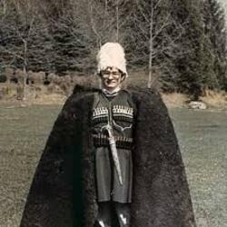  Тимур Шаов - Товарищи учёные