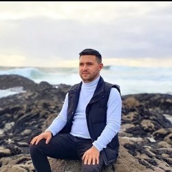 Bate vintul valurile