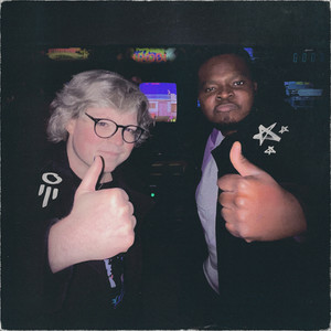  Chime & DanTheMak - That's Good