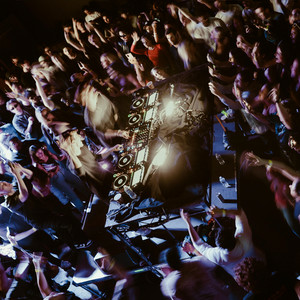  TELYKAST - Dance With Me