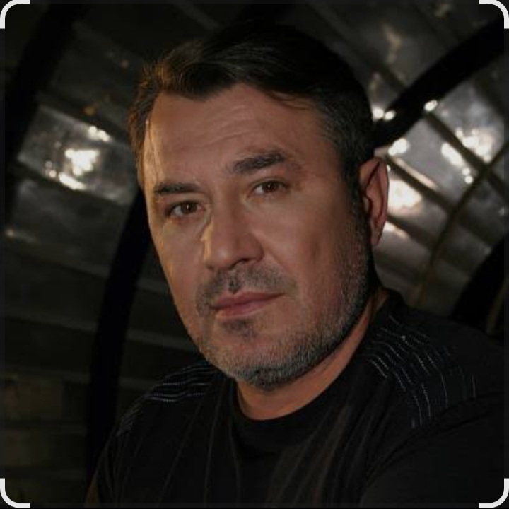  Владислав Медяник - Бродяга