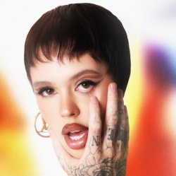 � ����