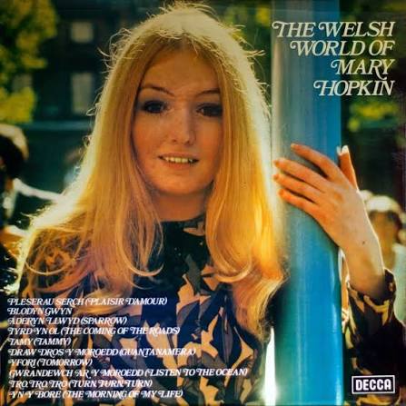  Mary Hopkin - Y Blodym Gwyn