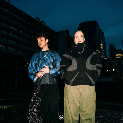  Casey Club & Paige Eliza - Virtual Girl