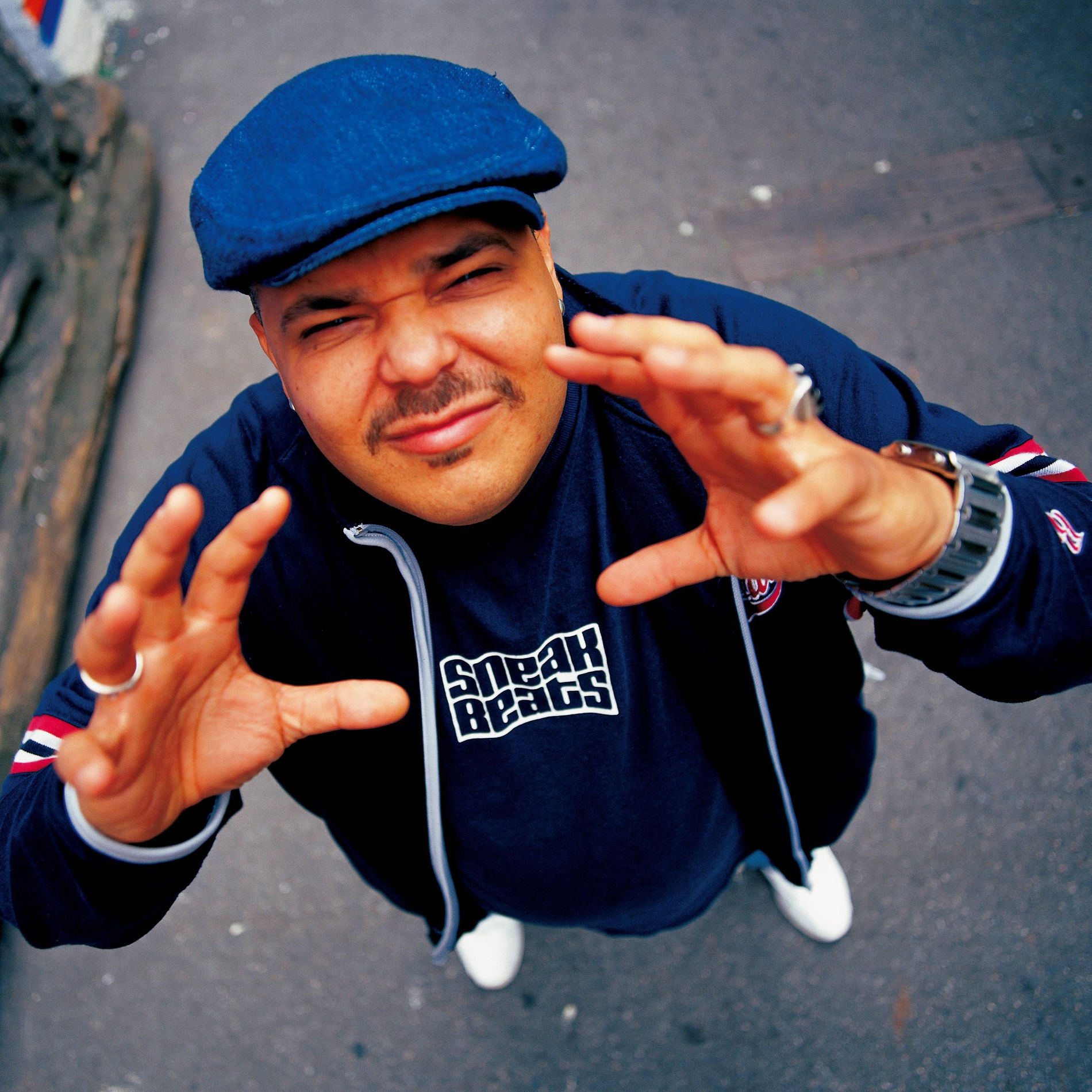  DJ Sneak - Lovin' Me