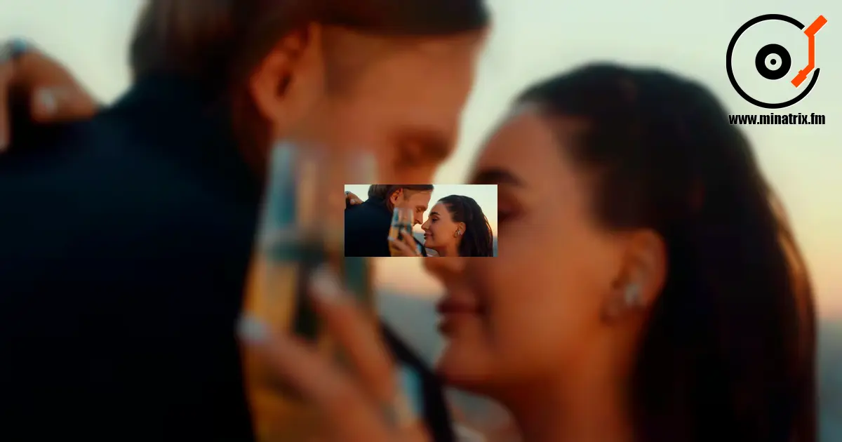 Anna Trincher’s Solo Concert: An Unexpected Proposal During the Show